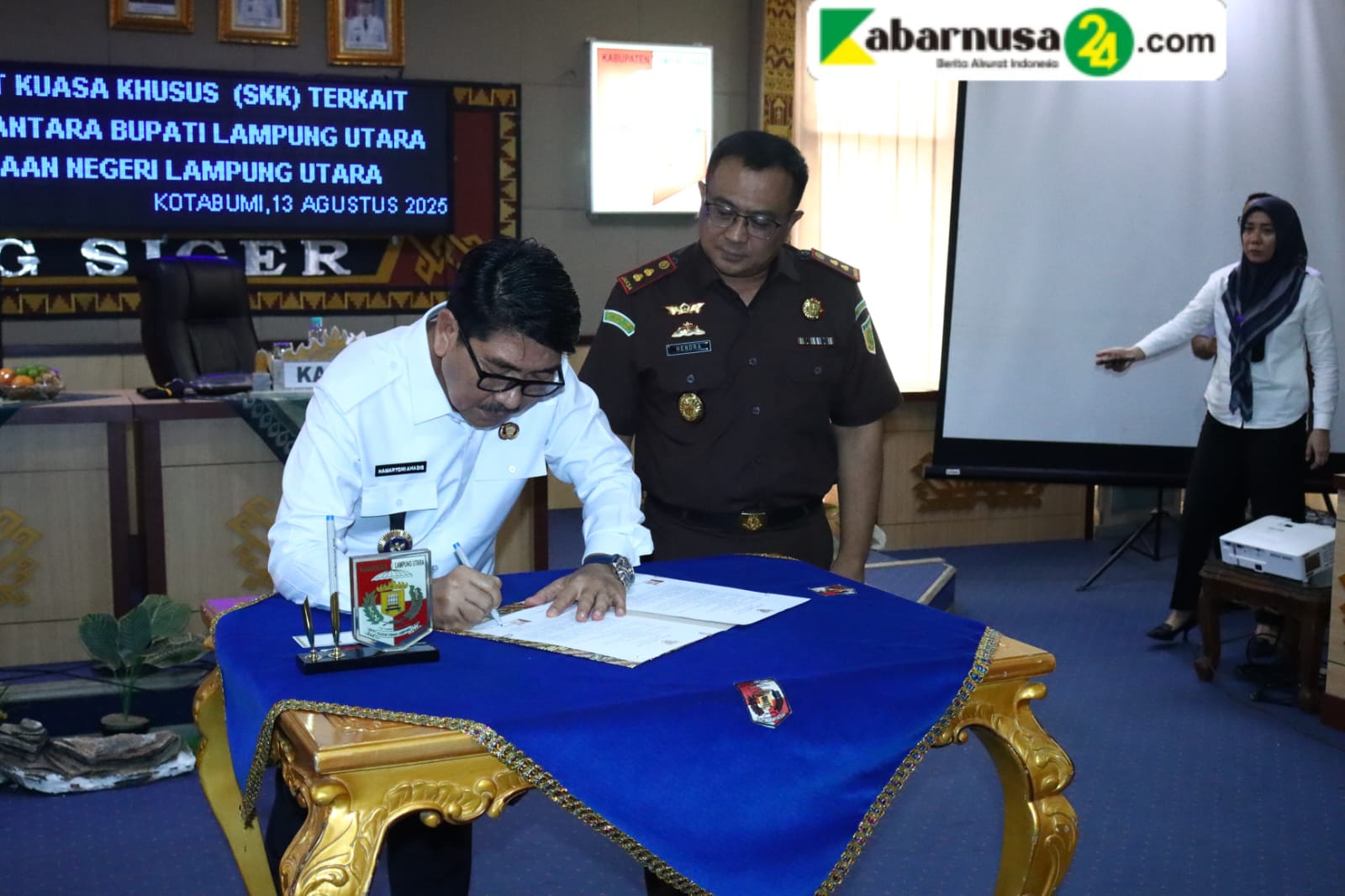 Bupati Lampung Utara Dan Kejari Tandatangani Surat Kuasa Khusus Tindak Lanjut LHP BPK-RI