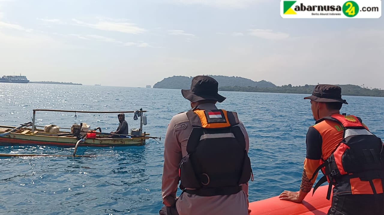 * Tiem SAR Cari Penumpang KMP Mufidah yang Jatuh Di Perairan Bakauheni *