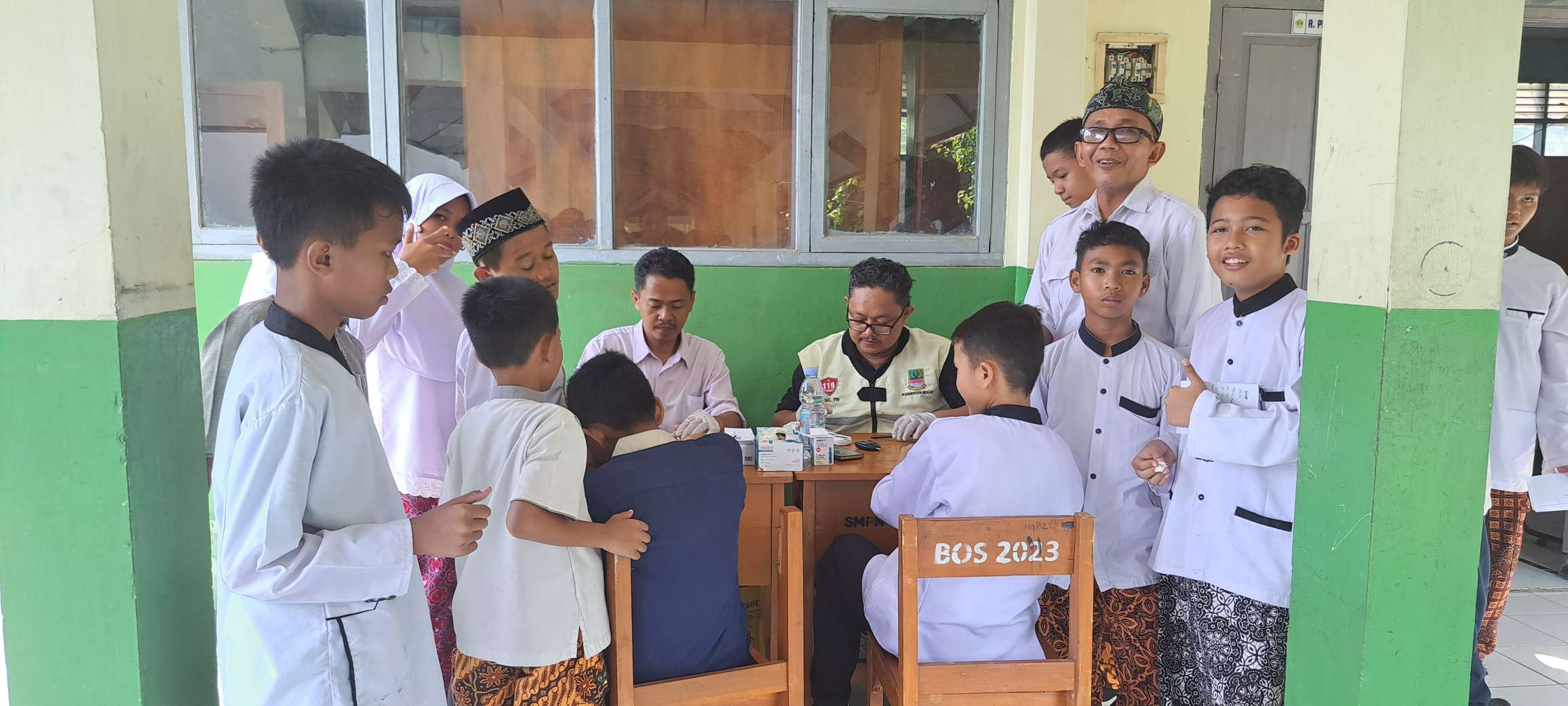 Gelar Program Cek Kesehatan Gratis SMPN 1 Cibitung Diikuti 1200 Siswa Keterangan foto: Gelar Program Cek Kesehatan Gratis SMPN 1 Cibitung Diikuti 1200 Siswa (Rabu 6 Agustus 2025)