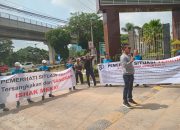 Aksi Damai di Kejati Sumsel Lembaga PST dan P4C Minta Ishak Mekki Ditetapkan Tersangka