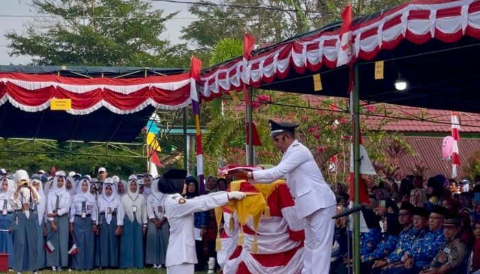 Dalam Rangka Peringatan HUT RI ke-80 Masyarakat Desa Air Itam Antusias Mengikuti Upacara Bendara