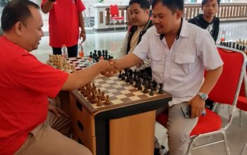 Wakil Ketua DPRD Resmi Buka Turnamen Catur Pokja Wartawan DPRD Kabupaten Bekasi