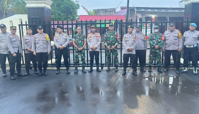 Cibarusah Aman, Polsek dan Koramil Gelar Posko Gabungan TNI-Polri