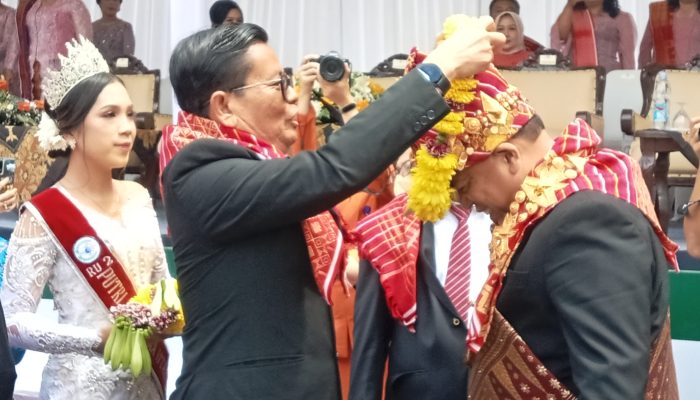 Festival Bunga & Buah Tanah Karo 2025 Dibuka langsung gubernur Sumatera Utara
