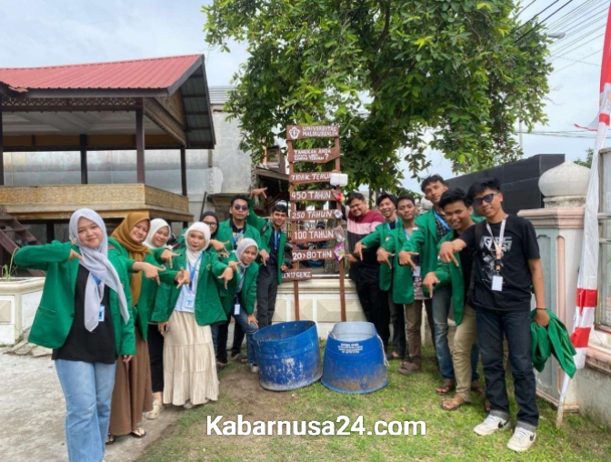 Guna Meningkatkan Kesadaran Lingkungan, Mahasiswa UNIMAL Buatkan Plang Sampah Edukatif