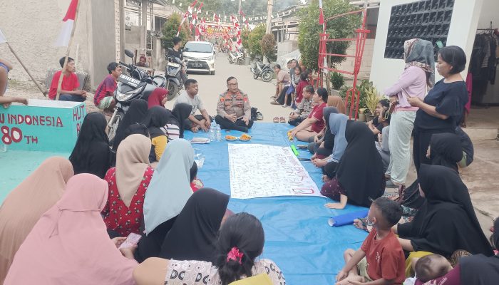 Kapolsek Serang Baru Turun Langsung, Mendengarkan Keluhan Warga Terkait Banjir