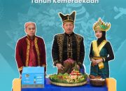 Wujud Syukur 80 Tahun Kemerdekaan, Kepala Kantor BPN Bondowoso Potong Tumpeng