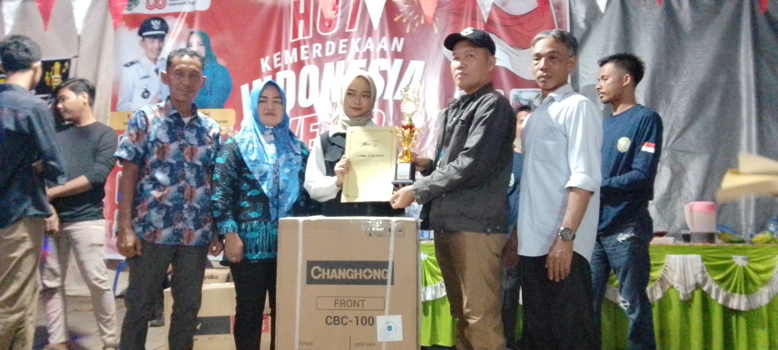 Malam Puncak Kemeriahan Pembagian Hadiah Lomba HUT RI Ke -80 Desa Purun