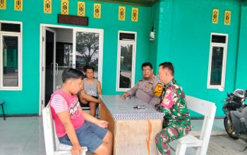 Bhabinkamtibmas Sukabungah Mediasi Perselisihan Ibu dan Anak, Polsek Cibarusah ajak Masyarakat tidak Sebarkan Hoak