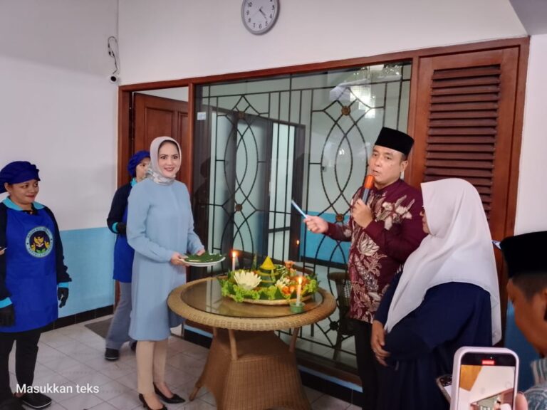 SPPG Cipedes Tengah Diresmikan, Oca Ningsih Tedjawisastra Sampaikan Pesannya 