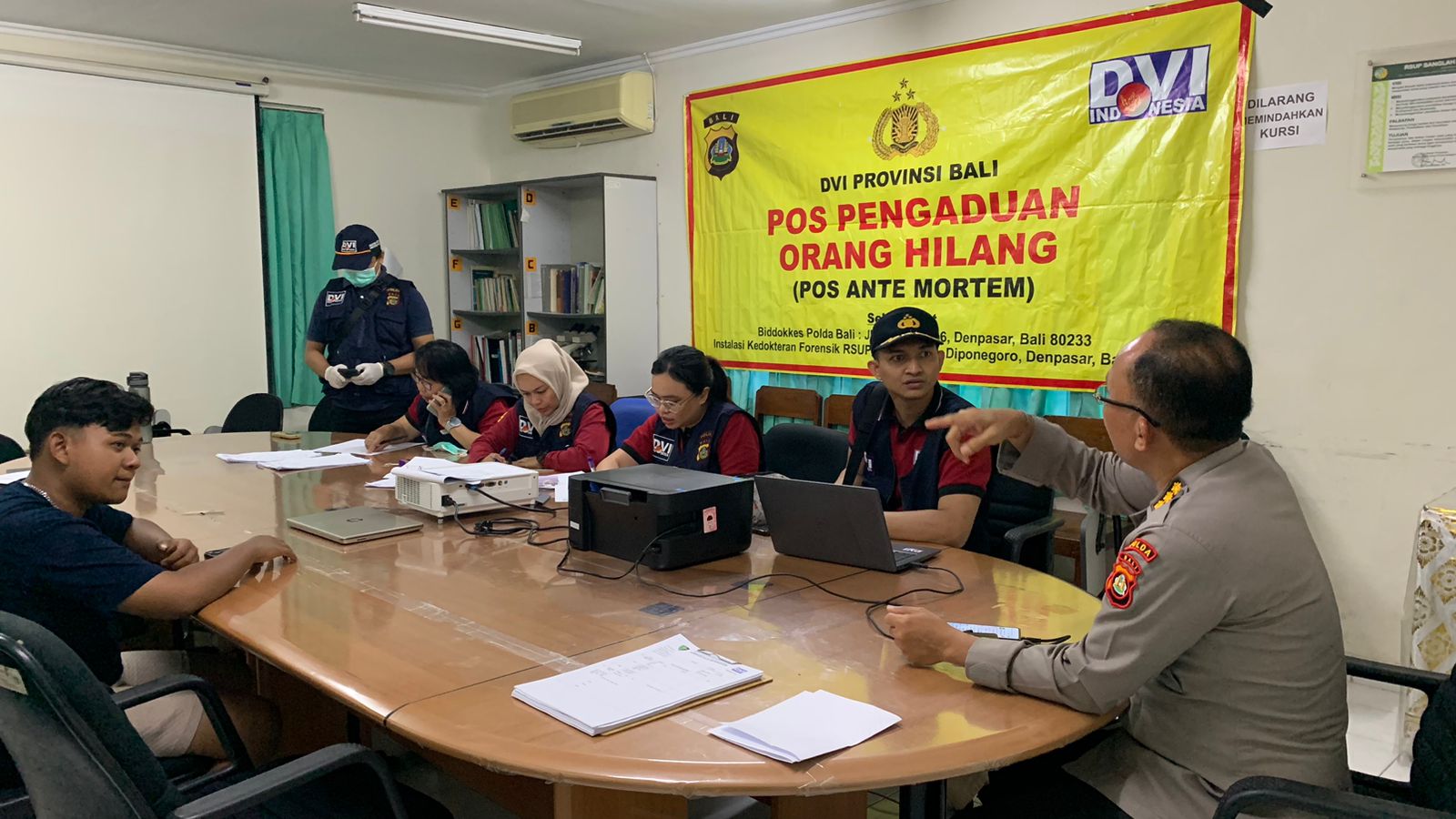 Polisi Siapkan Trauma healing Untuk Korban Banjir Dan Longsor Di Bali