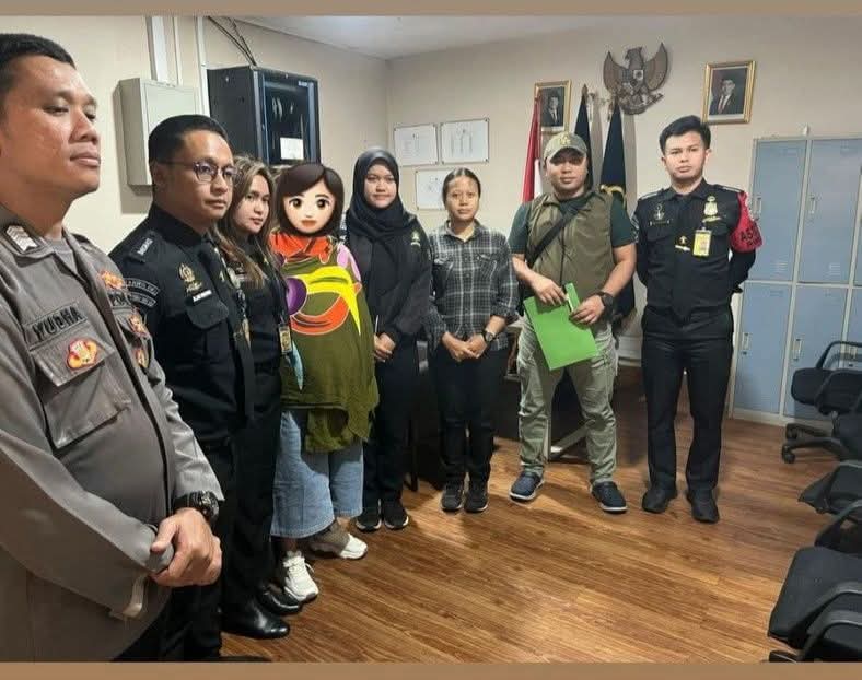 Polri Dan Kepolisian Singapura Bongkar Sindikat Penjualan Bayi