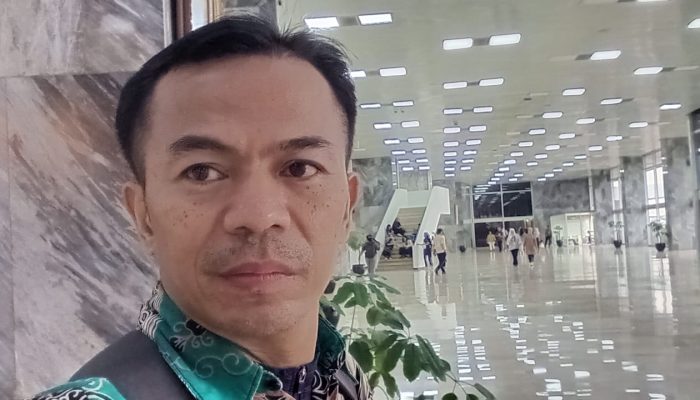 Jihad Harta dan Jihad Guru, Menteri Agama Benturkan