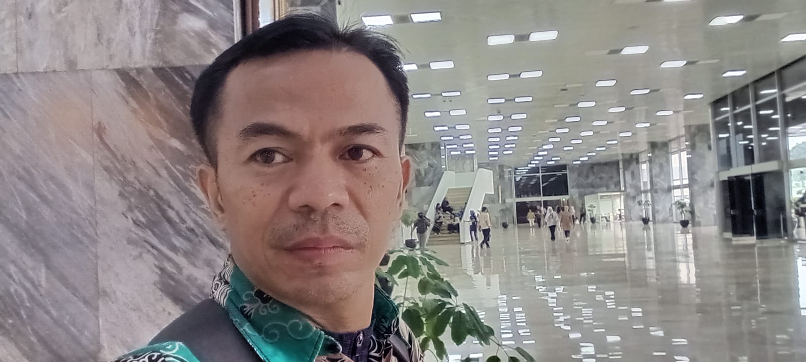 Jihad Harta dan Jihad Guru, Menteri Agama Benturkan