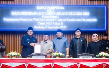 Pemkot Bandung Sampaikan Usulan 4 Raperda Baru kepada DPRD