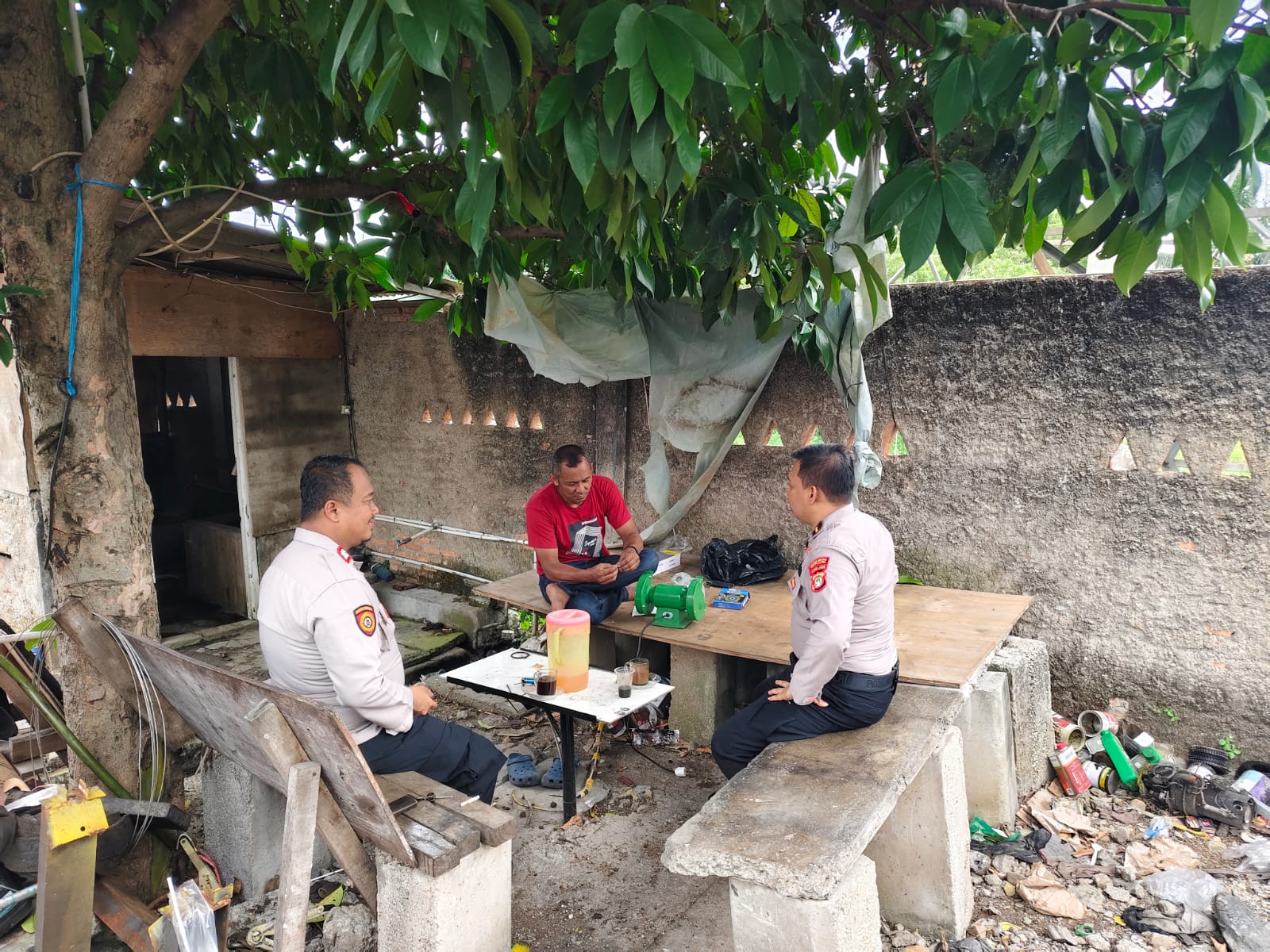 Patroli Mobile Polsek Cikarang Pusat: Antisipasi Kejahatan Jalanan dan Tawuran