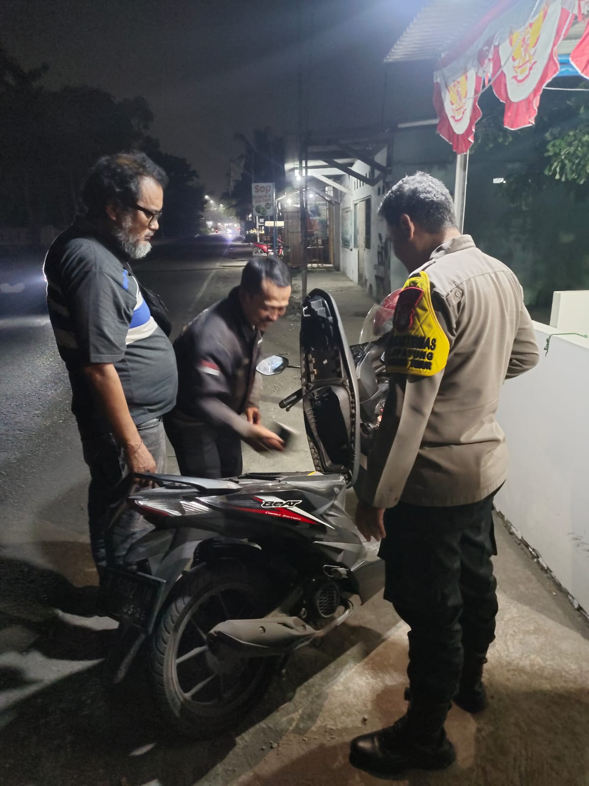 Polsek Cikarang Timur Gelar Operasi Kejahatan Jalanan, Sasaran Pengendara yang Melintas