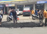 Sukasari Lebih Nyaman, Polsek Serang Baru Lakukan Pengaspalan Jalan