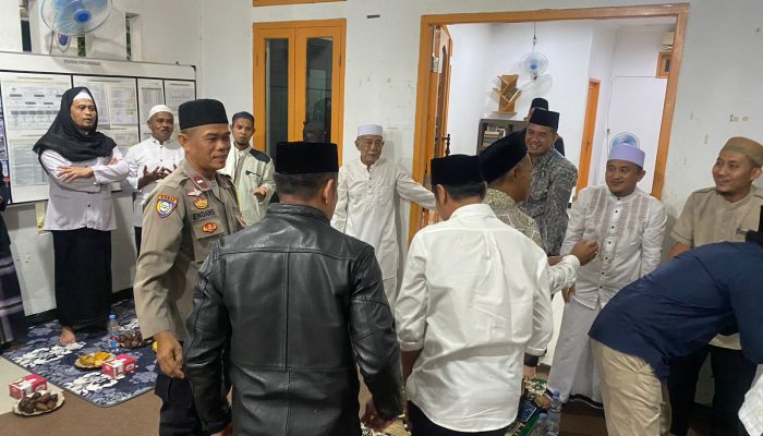 Peringatan Maulid Nabi Muhammad SAW di Cikarang Pusat, Kapolsek Ajak Warga Jaga Kerukunan