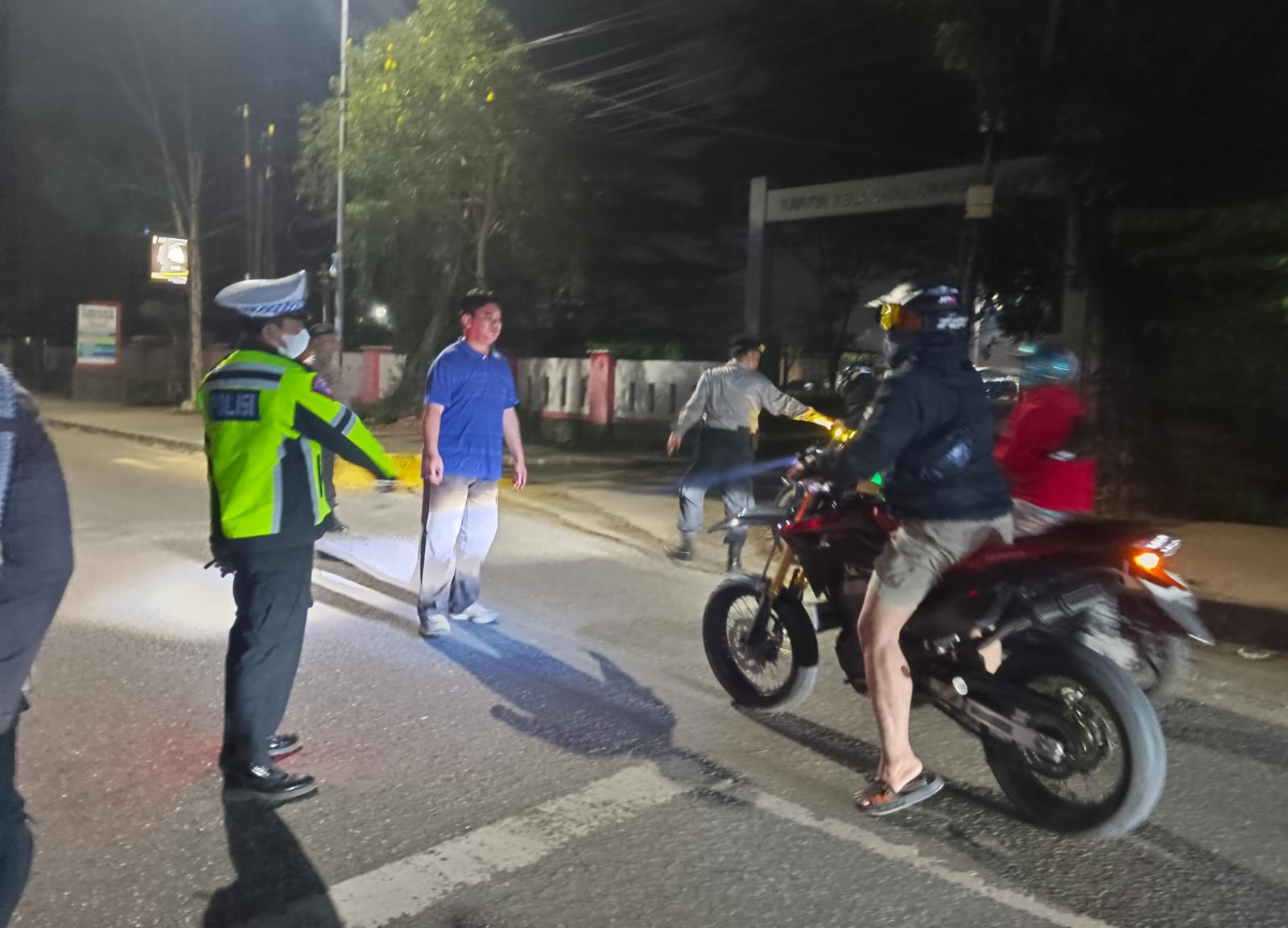 Polsek Cikarang Timur Gelar Operasi Kejahatan Jalanan, Berikan Rasa Aman kepada Masyarakat