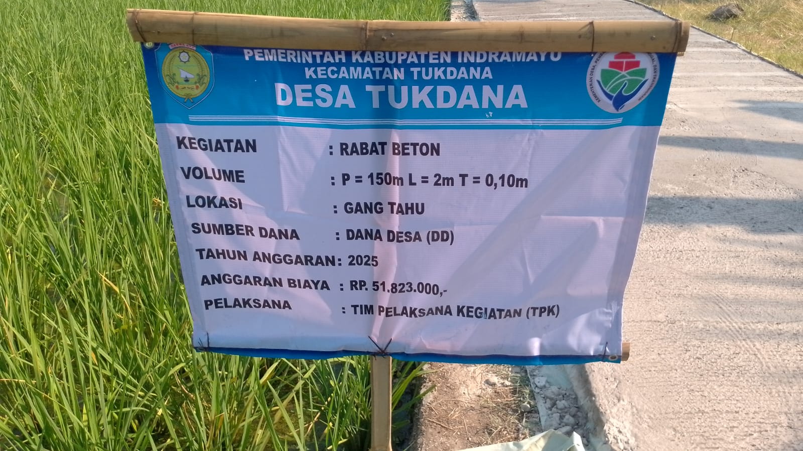 Rabat Beton Tahap Dua Desa Tukdana Diduga Kurangi Volume, Inspektorat Diminta Bertindak