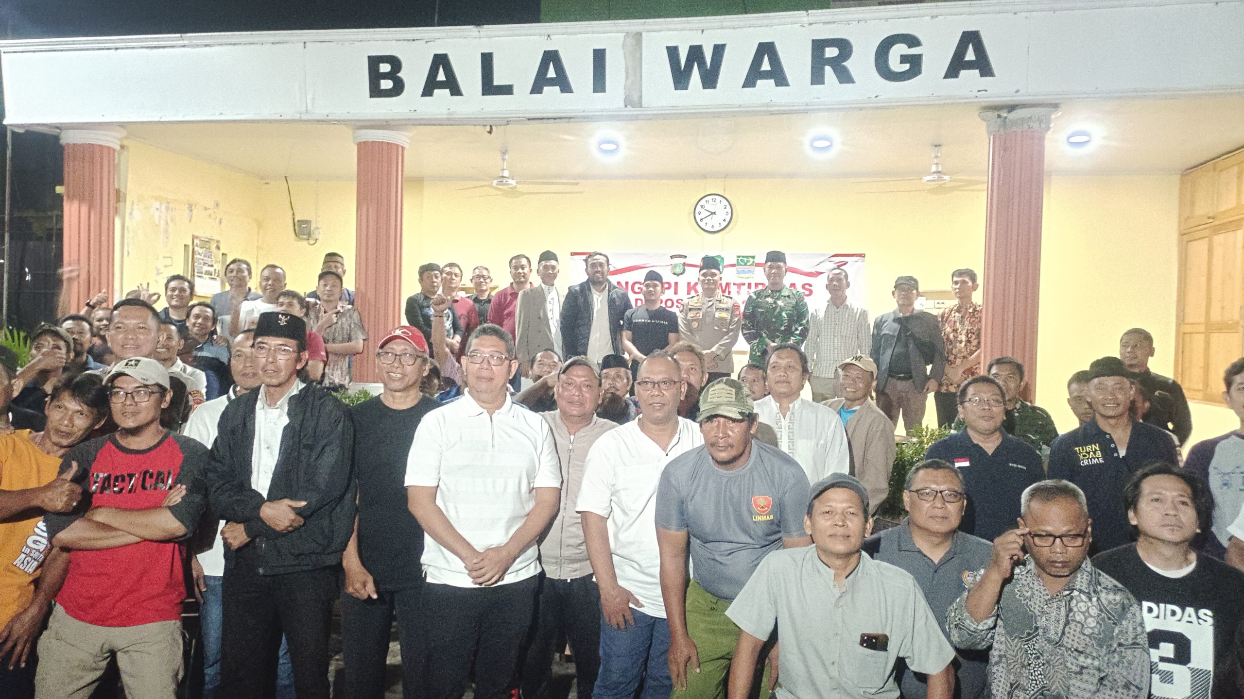 Kapolsek Cikarang Pusat Dampingi Kapolres dalam Giat Ngopi Kamtibmas