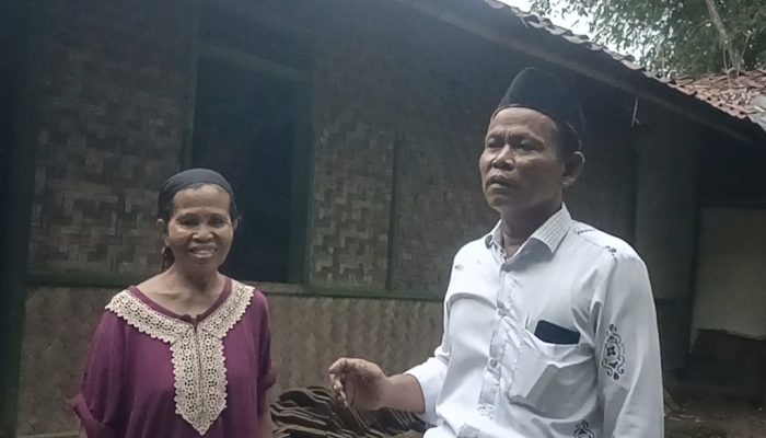 Rumah Tidak Layak Huni, Derita Ibu Khodijah di Kota Industri Kabupaten Bekasi