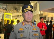 Polda Jatim Bantu Evakuasi Korban Runtuhnya Bangunan Pesantren di Sidoarjo