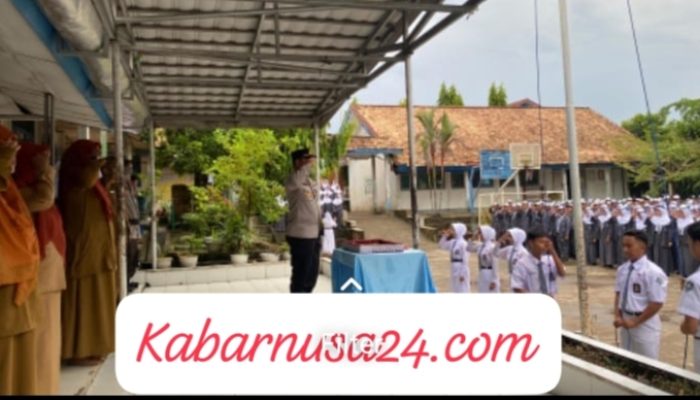 Sat Binmas Polres PALI Jadi Irup di SMA Negeri 1 Talang Ubi, Tekankan Tertib Berlalu Lintas dan Bahaya Narkoba
