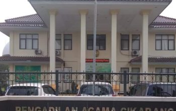 Skandal !!! Dugaan Perselingkuhan Anggota DPRD Kabupaten Bekasi di Gugat Cerai Suami