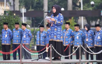 Pimpin Upacara Hari Korpri, Pj Sekda Bekasi Tegaskan ASN Harus Disiplin dan Responsif