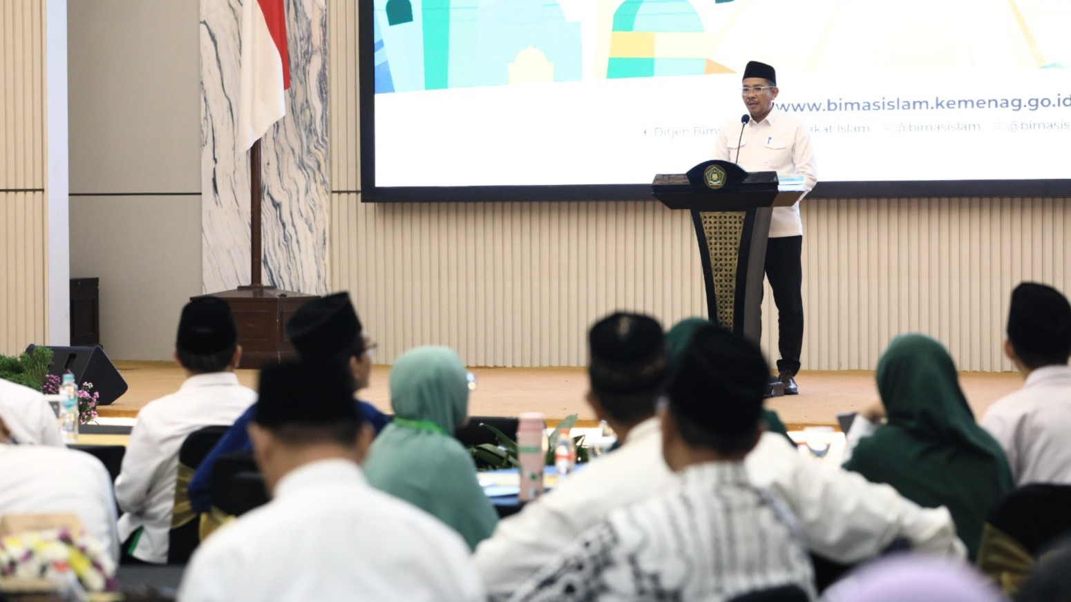 Luncurkan Program Microfinance, Kemenag Gandeng Baznas : Umat Tak Perlu Pinjol