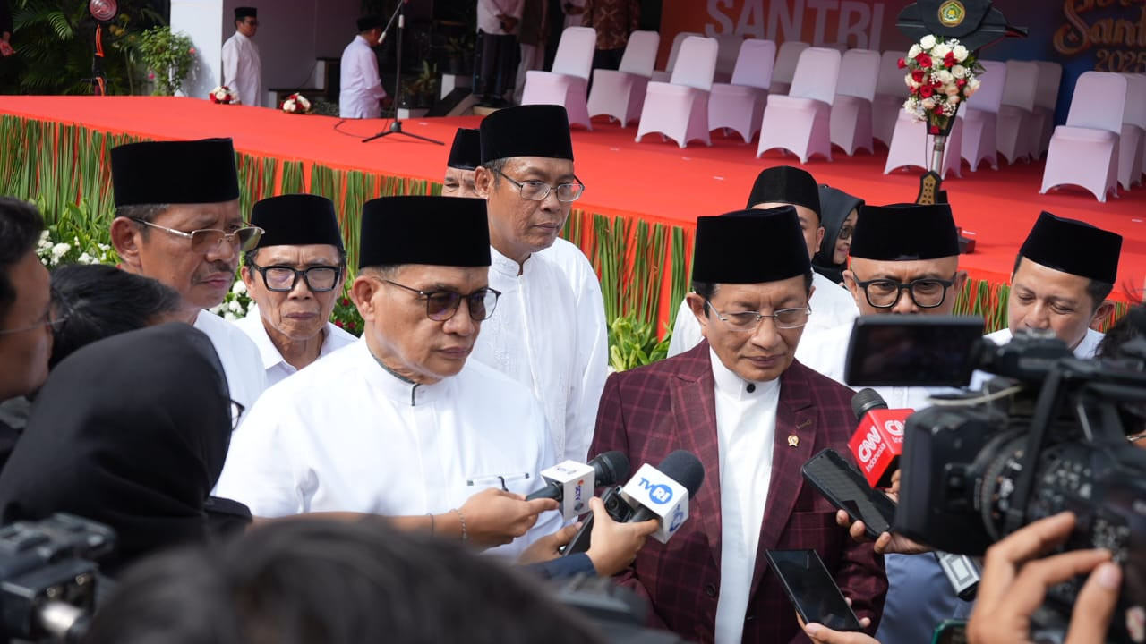 Presiden Prabowo Setujui Pembentukan Ditjen Pesantren Jadi Kado Hari Santri Nasional 22 Oktober 2025 Presiden Prabowo Setujui Pembentukan Ditjen Pesantren Jadi Kado Hari Santri Nasional 22 Oktober 2025