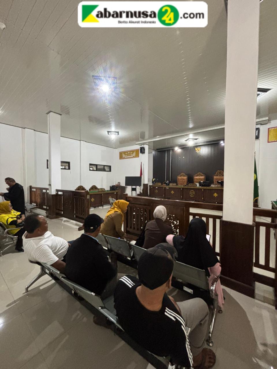 Tiga Jurnalis Tolak Dakwaan Jaksa, Kasus Rokok Ilegal Dinilai Jangal