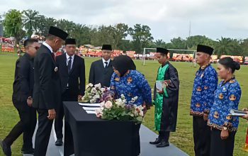 Bupati PALI Asgianto ST, Lantik 1,469,PPPK di Lapangan Gelora November Komperta Pendopo.