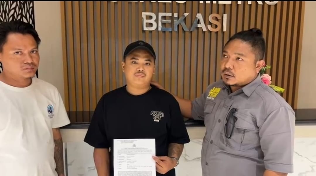XTC Sexyroad Dampingi Korban Aksi Premanisme Debt Collector ke Polres Metro Bekasi