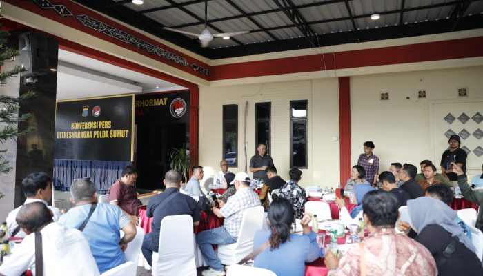 Silaturahmi Ditresnarkoba, Humas dan Wartawan Makan Bersama Menjalin Keakraban