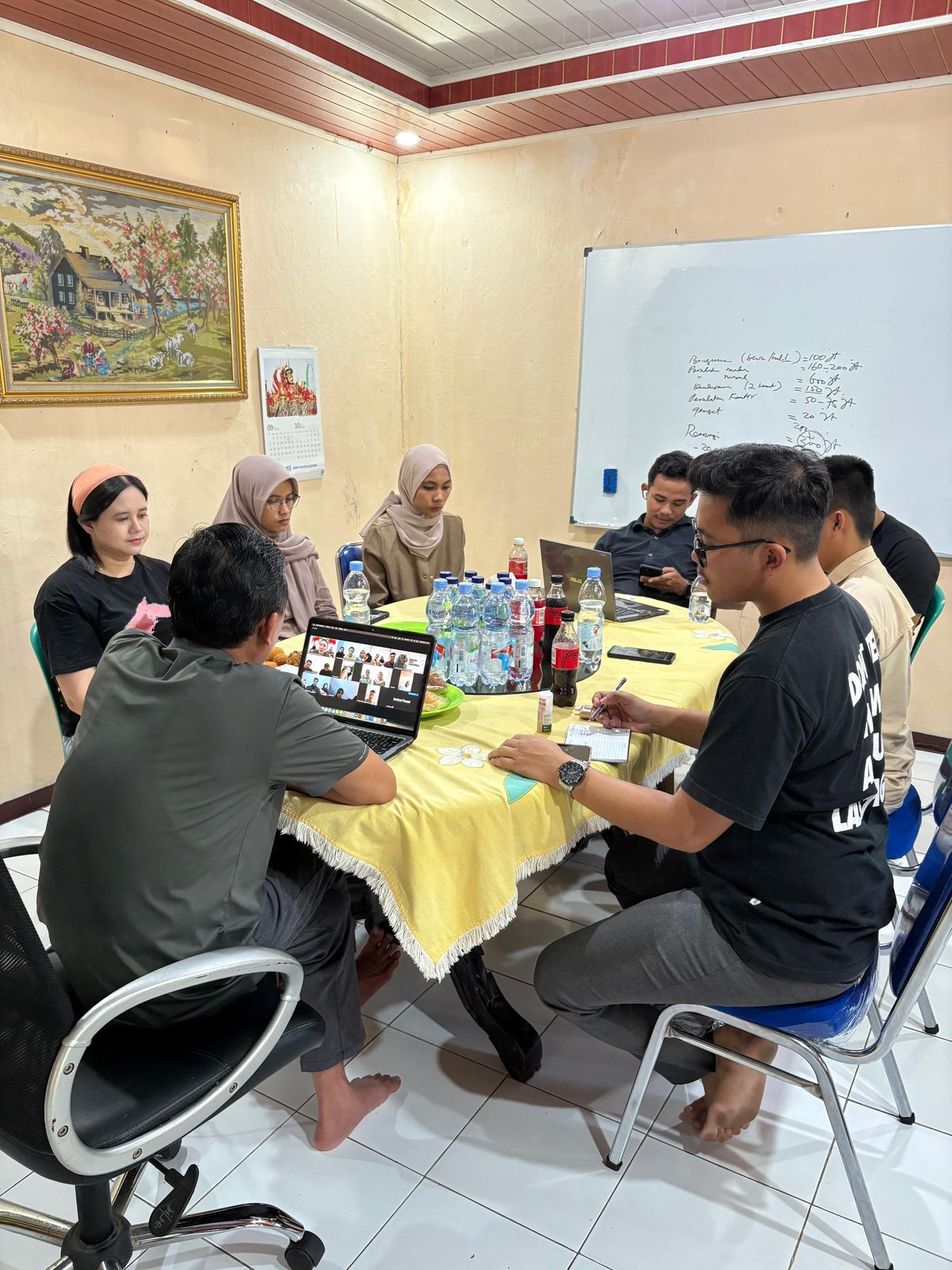Yayasan ASP Lakukan Evaluasi SPPG MBG Melalui Meeting Zoom untuk Perkuat Koordinasi Pelayanan Yayasan ASP Lakukan Evaluasi SPPG MBG Melalui Meeting Zoom untuk Perkuat Koordinasi Pelayanan