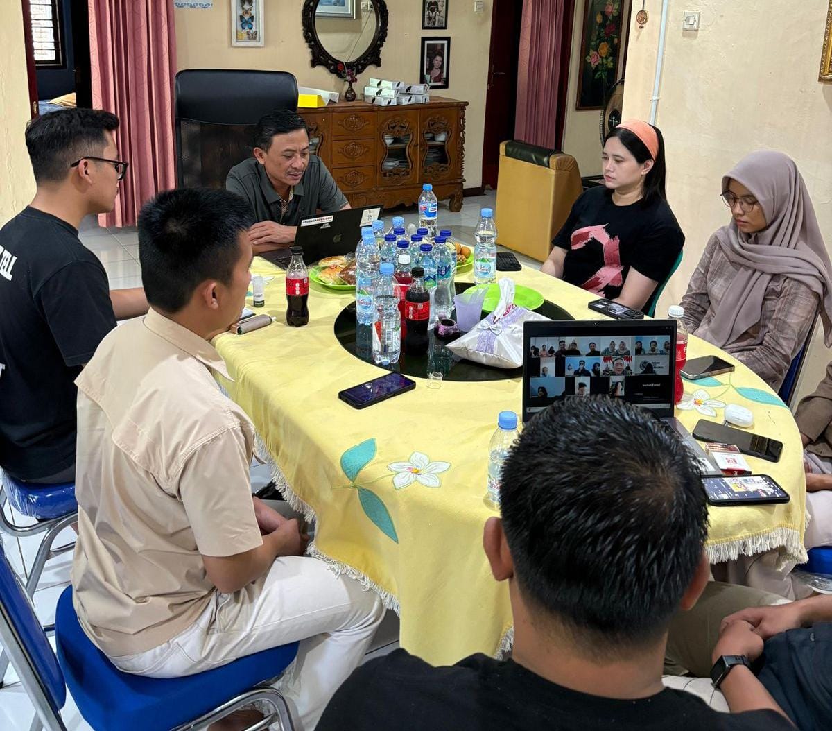 ‎Yayasan ASP Lakukan Evaluasi SPPG MBG Melalui Meeting Zoom untuk Perkuat Koordinasi Pelayanan