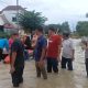 Laporan Melalui Call Center 110 Direspons Cepat, Polsek Patumbak Tangani Banjir di Medan Amplas