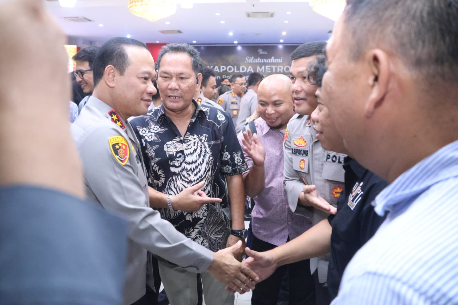 Membaur Dengan Media, Irjen Pol Asep Edi Suheri : Komitmen Kolaborasi Jaga Jakarta Ciptakan Ketertiban, Kondusif dan Aman