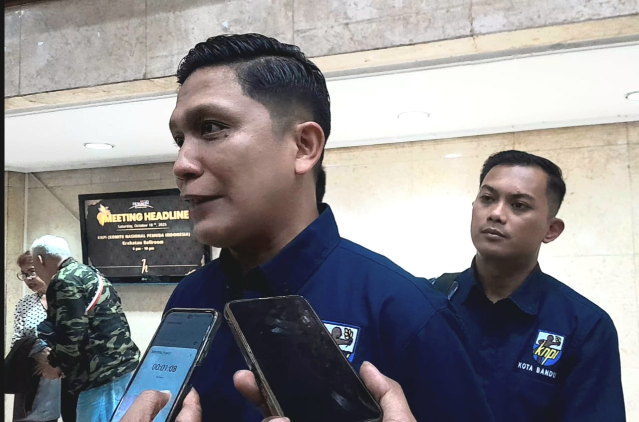 Walikota Bandung resmi melantik Ketua DPD KNPI Kota Bandung Periode 2025-2028, Membawa Perubahan Lebih Baik