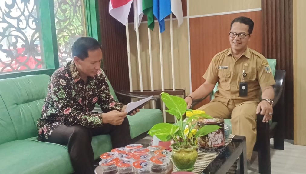 Disidak Wabub Tulungagung, PLT. Kepala Sekolah SMPN 1 Kendungwaru Janji Segera Salurkan Ijasah