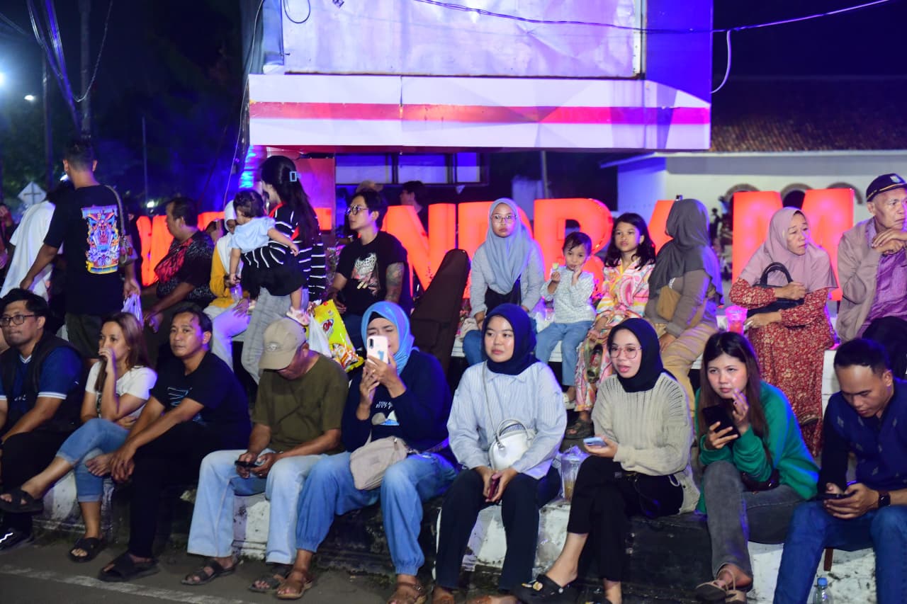 Car Free Night, "Catwalk-Nya" Pemuda, Bangkitkan Pelaku Usaha Kecil