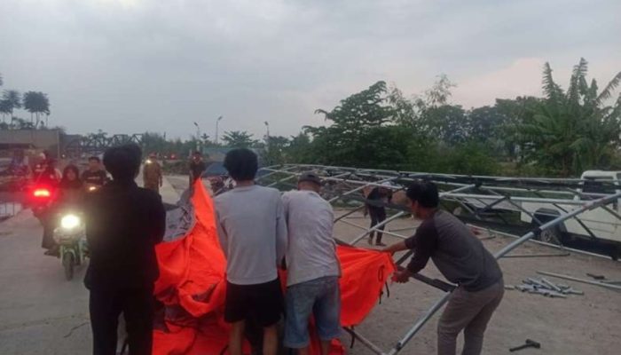 Terdampak Penertiban Bangli, Pemkab Bekasi Dirikan Tenda Darurat untuk Warga