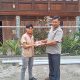 Lilis Suryani Peraih Medali Emas Cabor Tinju Pada Porprov MUBA 2025, Terima Reward dari Kepala Desa Tempirai