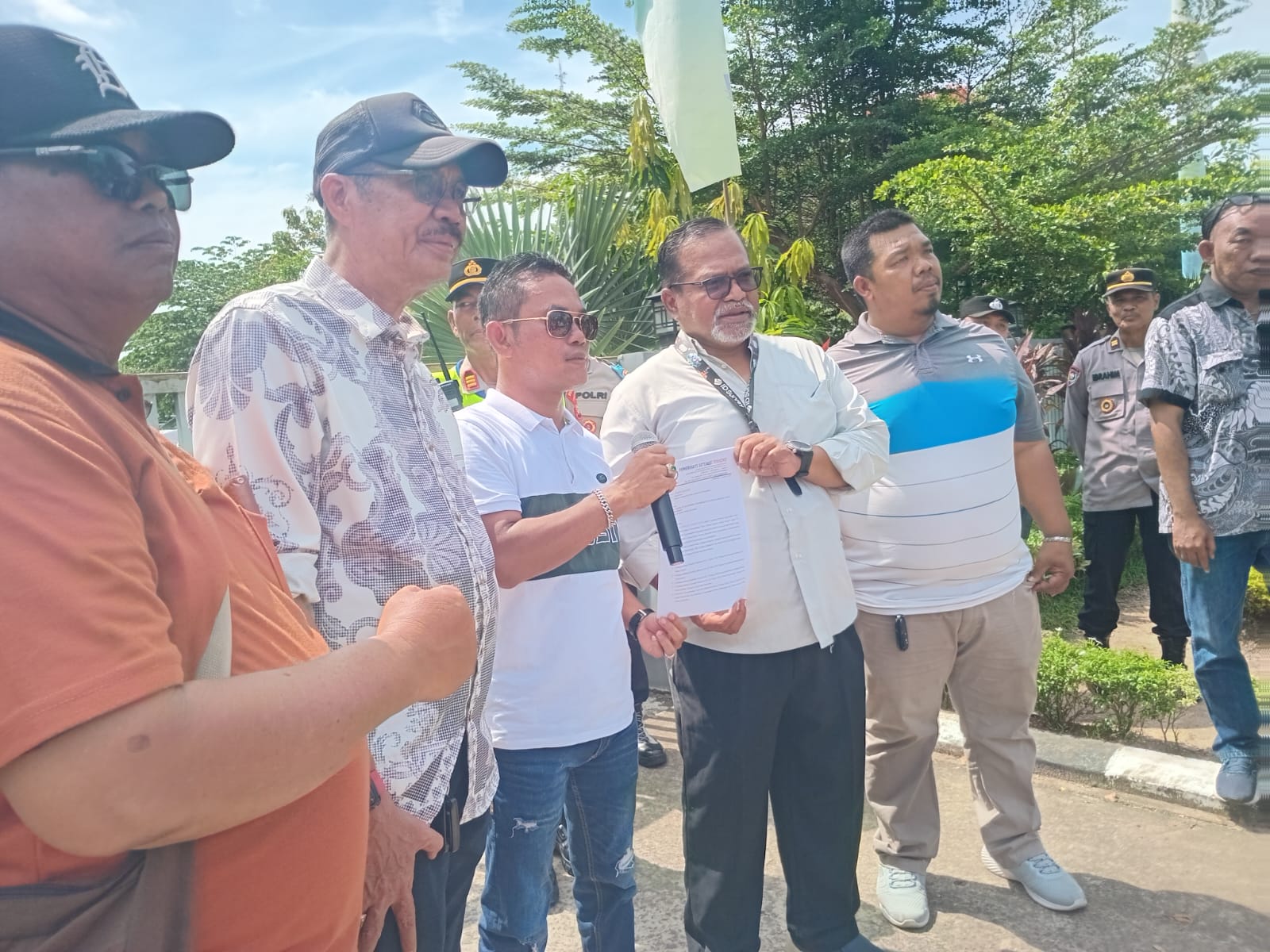 Diduga Selewengkan Dana Program PSR, Lembaga PST Menggelar Aksi Damai di PT Sucofindo Cabang Palembang