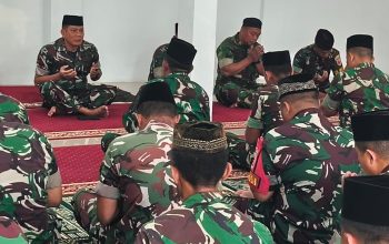 Wujud Syukur dan Kekompakan, Kasdim 0822 Mayor Inf Tanuri Pimpin Doa Bersama Wujud Syukur dan Kekompakan, Kasdim 0822 Mayor Inf Tanuri Pimpin Doa Bersama