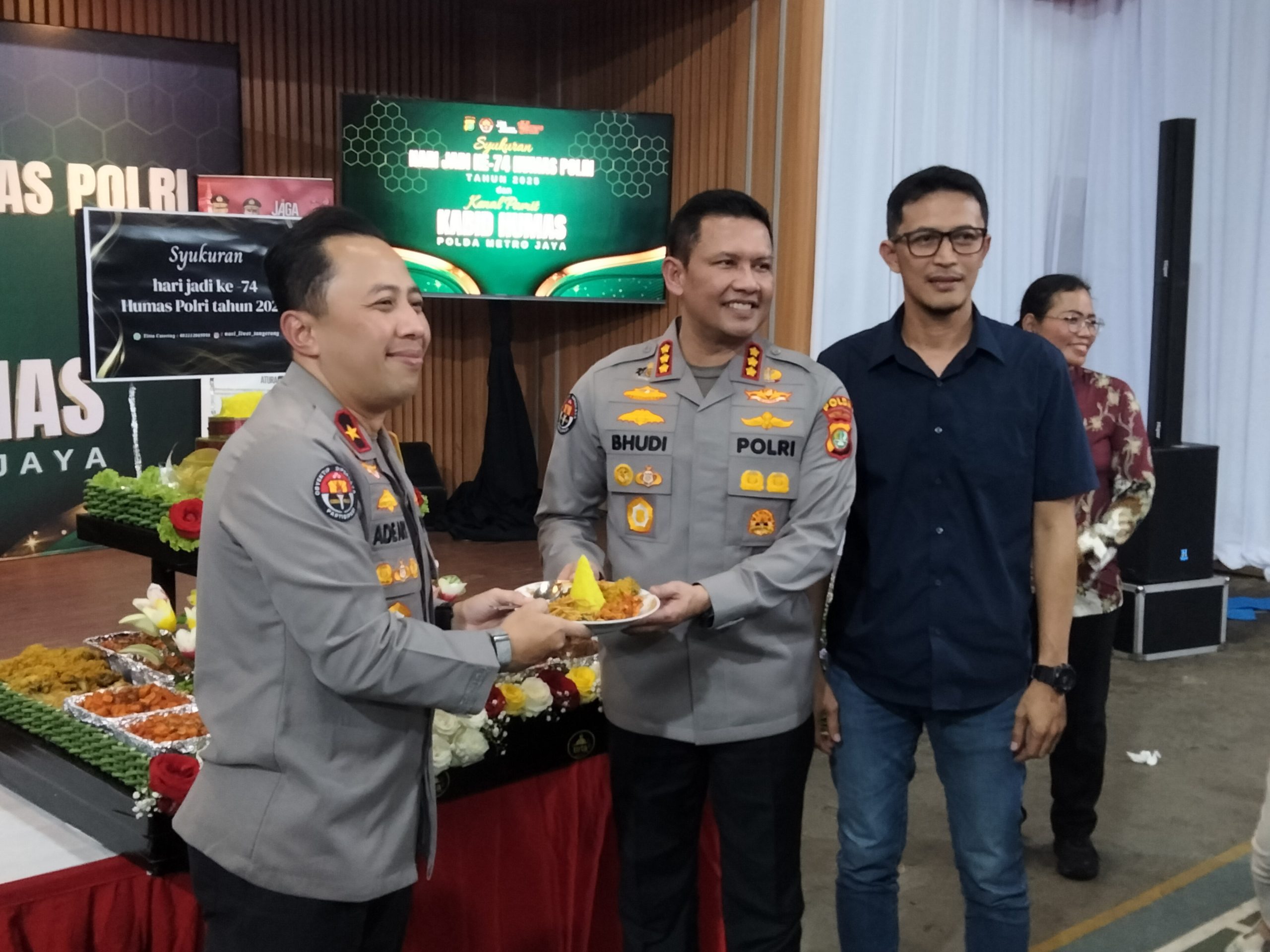 Hari Jadi Humas Polri ke 74, Pejabat Kabid Humas PMJ yang Baru Perkenalkan ke Insan Pers 