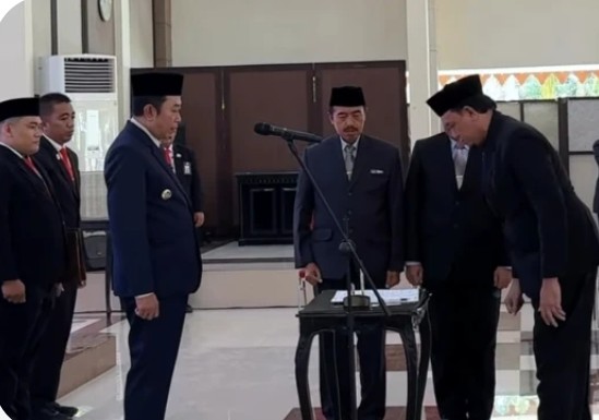 Bupati Abdul Hamid Guncang Birokrasi Bondowoso, Enam Pejabat Eselon II Resmi Dilantik